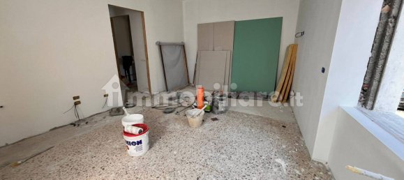 1 Schlafzimmer Wohnung in Carugo, Italy, Nr. 335008 11