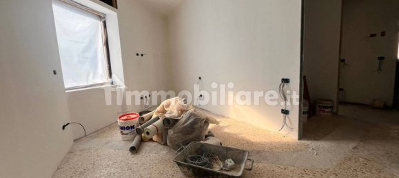 1 Schlafzimmer Wohnung in Carugo, Italy, Nr. 335008 17