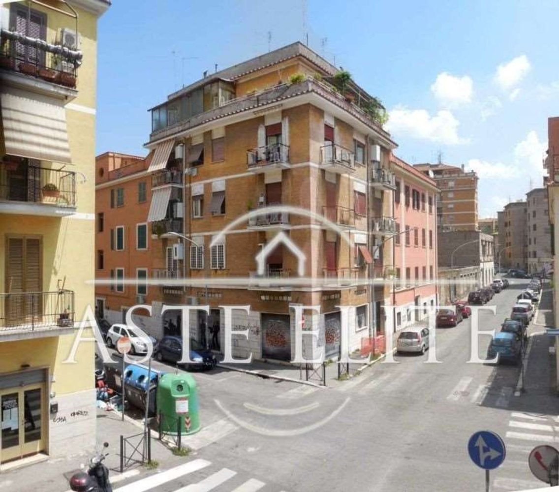 3-Zimmer Wohnung in Rome, Italy, Nr. 271654