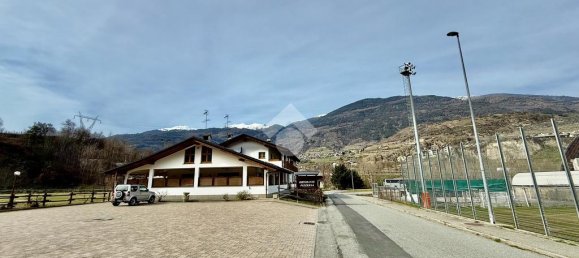 2 rooms Commercial property in Aymavilles, Italy No. 77798 2