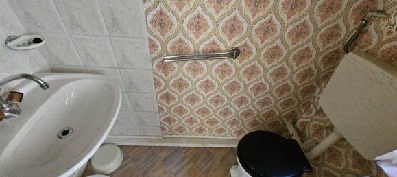 Дом с 7 комнатами в Камандона, Италия № 211920 11