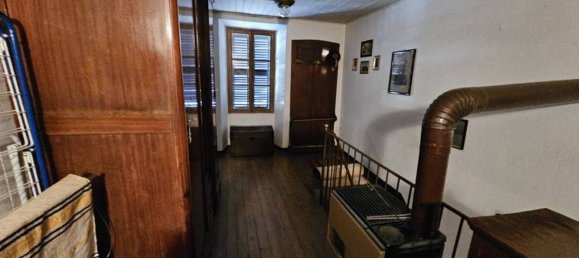 Дом с 7 комнатами в Камандона, Италия № 211920 16