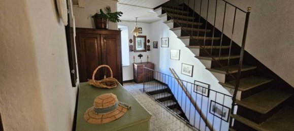 Дом с 7 комнатами в Камандона, Италия № 211920 14