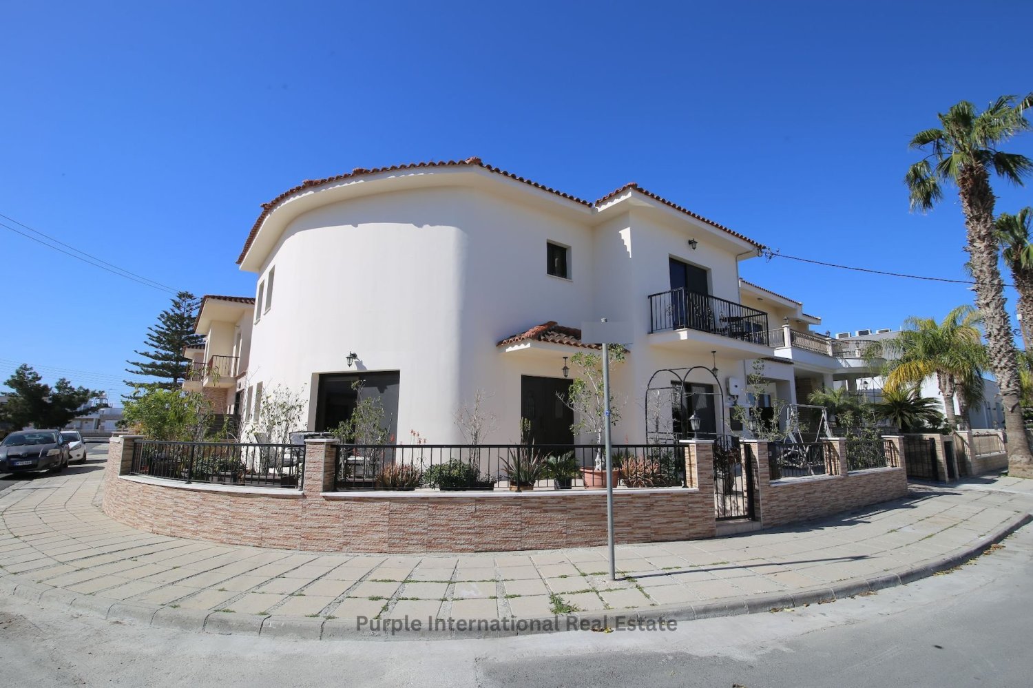 4 bedrooms Villa in Livadia, Cyprus No. 23689
