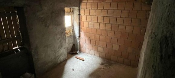 4 rooms House in Visso, Italy No. 229360 26