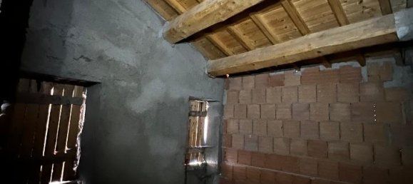 4 rooms House in Visso, Italy No. 229360 15