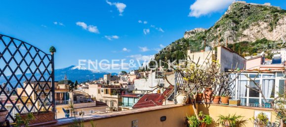 6 rooms Duplex in Taormina, Italy No. 129241 9