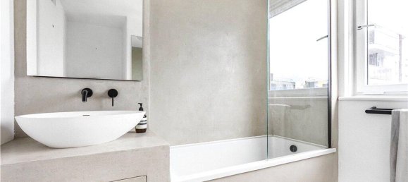 3 bedrooms Maisonette in London, United Kingdom No. 8665 6