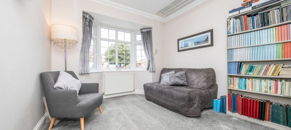 4 bedrooms House in Clacton-on-Sea, United Kingdom No. 1826 7