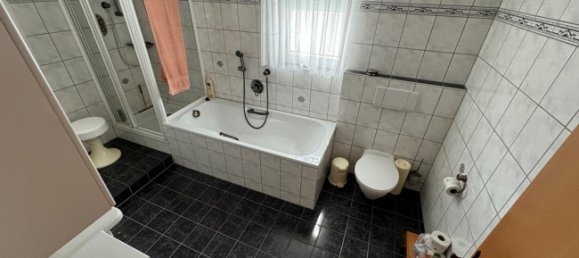 Квартира с 3 спальнями в Мильтенберг, Германия № 149807 24