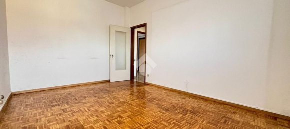 2-salle Appartement à Treviglio, Italy No. 284330 20