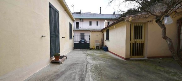 5-Zimmer Wohnung in Nuoro, Italy, Nr. 11547 2