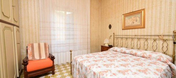 5-Zimmer Wohnung in Nuoro, Italy, Nr. 11547 13