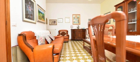 5-Zimmer Wohnung in Nuoro, Italy, Nr. 11547 6