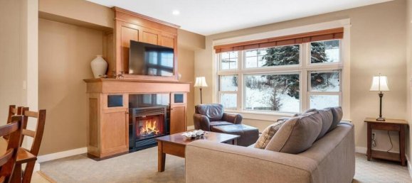 2 bedrooms House in British Columbia, Canada No. 1218 8