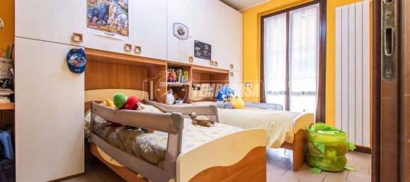 2 bedrooms Apartment in Lurago Marinone, Italy No. 13519 19