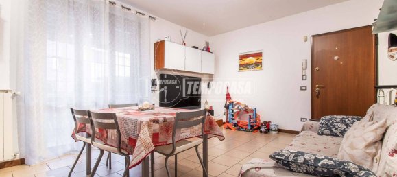 2 bedrooms Apartment in Lurago Marinone, Italy No. 13519 7