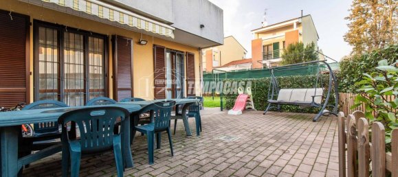 2 bedrooms Apartment in Lurago Marinone, Italy No. 13519 13