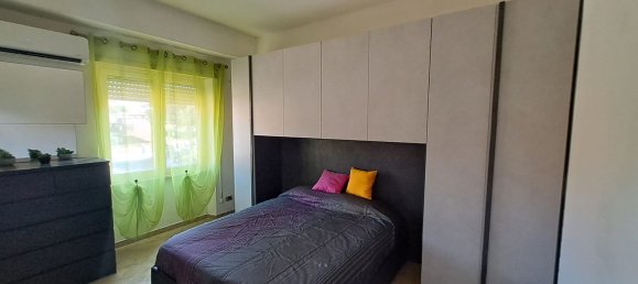 2 rooms Apartment in Rome, Italy No. 251538 6
