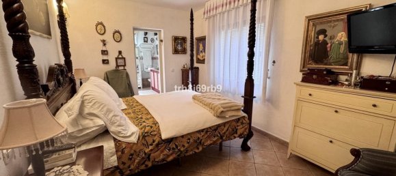 4 Schlafzimmer Villa in Estepona, Spain, Nr. 143323 10