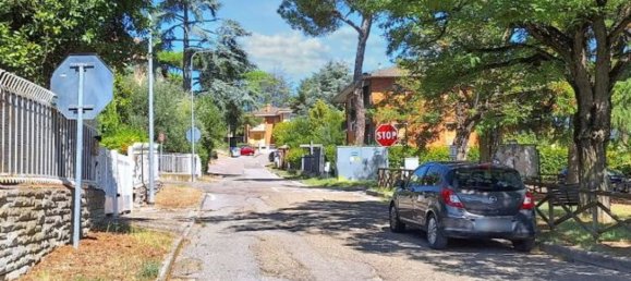 Вилла с 9 комнатами в Перуджа, Италия № 46692 3