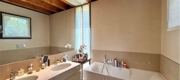 5 rooms Villa in Borso del Grappa, Italy No. 302716 30