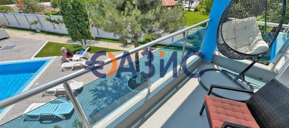 Квартира с 2 спальнями в Несебыр, Болгария № 650 30