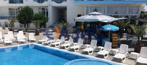 Квартира с 2 спальнями в Несебыр, Болгария № 650 42