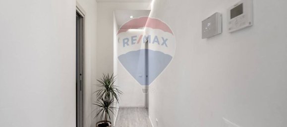 Apartamento T2 em Sesto San Giovanni, Italy N.º 327939 14