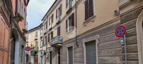Apartamento de 3 divisões em Asti, Italy N.º 30696 16