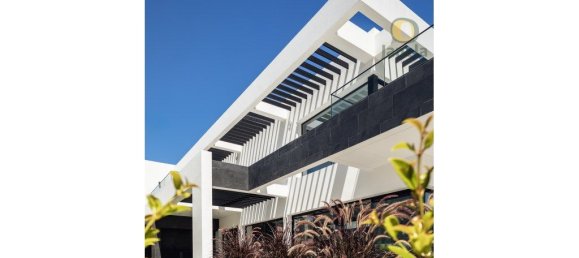 4 Schlafzimmer Haus in Quarteira, Portugal, Nr. 98247 3