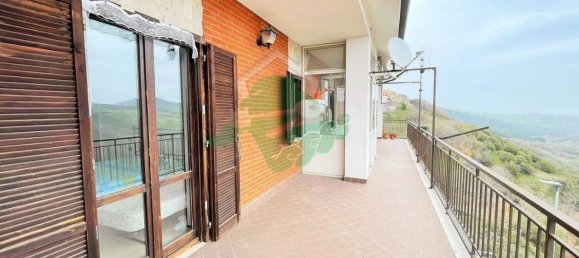 Apartamento T4 em Accadia, Italy N.º 205837 11