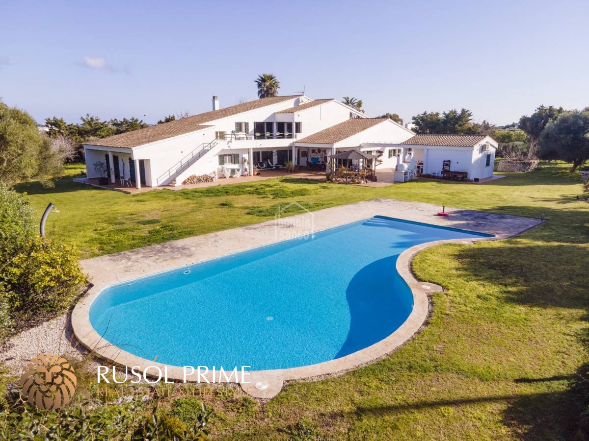 Villa de 7 dormitorios en Es Castell, Spain No. 151