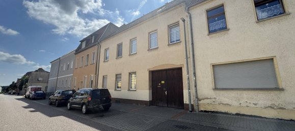 7غرفة تاون هاوس في Saxony-Anhalt, Germany رقم 286091 2