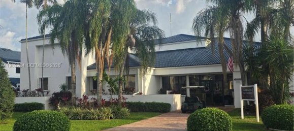 4 dormitorios villa en venta en Miami, Miami-Dade, Florida, USA № 615731 20