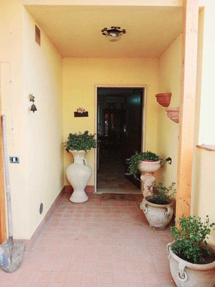 7 bedrooms House in Todi, Italy No. 324198