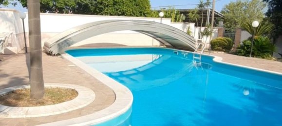 5 rooms Villa in Roccella Ionica, Italy No. 251890 2