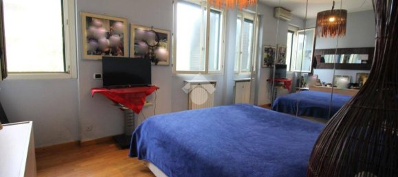 3 Schlafzimmer Villa in Rho, Italy, Nr. 374090 13