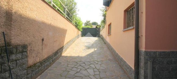 3 Schlafzimmer Villa in Rho, Italy, Nr. 374090 34