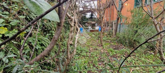 Квартира с 1 спальней в Генуя, Италия № 153391 4