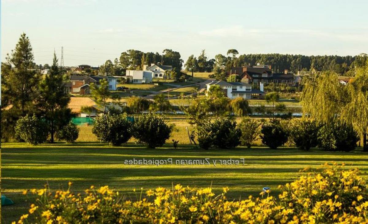  Land in Canelones, Uruguay No. 13900