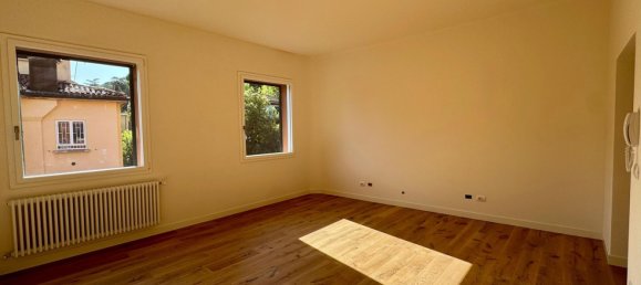 3 bedrooms Apartment in Bologna, Italy No. 347704 7