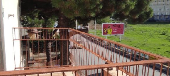 5 rooms Apartment in Vittoria, Italy No. 70962 6