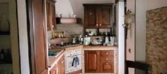 6غرفة شقة في Naples, Italy رقم 9950 8