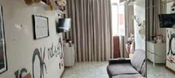 6غرفة شقة في Naples, Italy رقم 9950 9