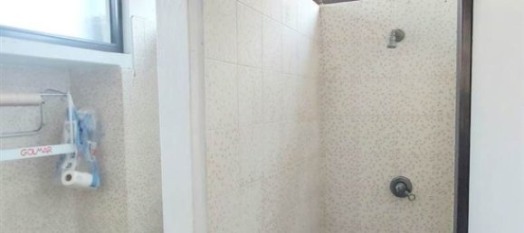 Entrepôt à Montale, Italy 450m² No. 153024 9