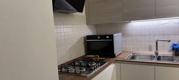 3 rooms Apartment in Langhirano, Italy No. 265589 6