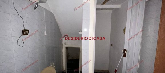 5-salle Maison à Casteldaccia, Italy No. 130348 12