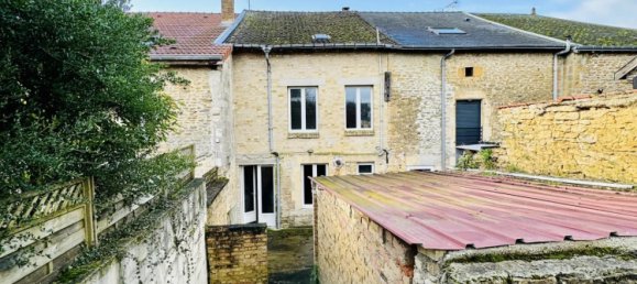 3 bedrooms House in Charbogne, France No. 72716 10