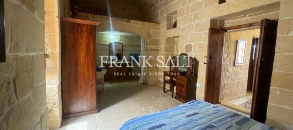 4 غرف نوم مزرعة في Kercem, Malta رقم 5454 12